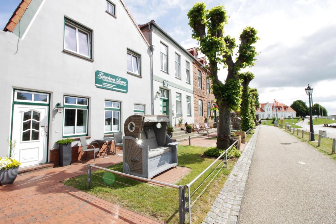 Lexow - Hotel An De Havenkant Toenning Exterior photo